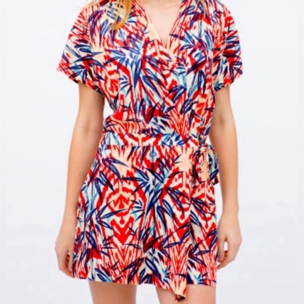 Zara Basic Short Wrap Romper Size small